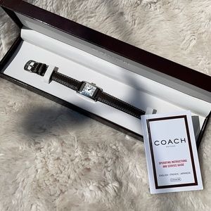 ⭐️ NEW Genuine Coach Women's Leather Watch ⭐️